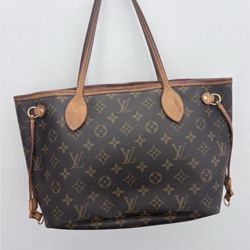 Louis Vuitton Neverfull PM Monogram Tote – Authenticated